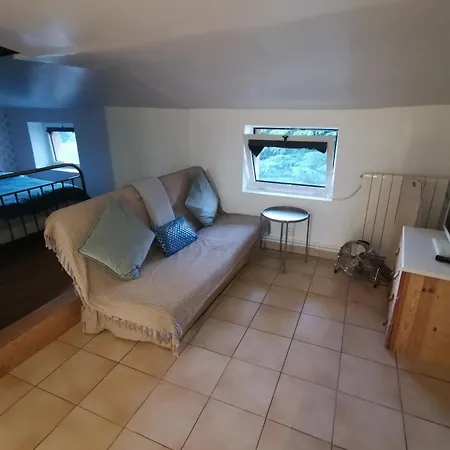 Cosy Traversant Apartment